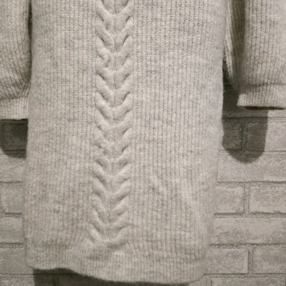 Banana Republic Sweater Dress - Picture 5 of 8